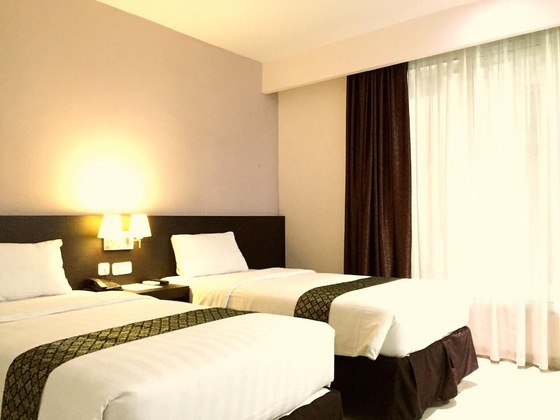 Gallery - Grand Hawaii Hotel