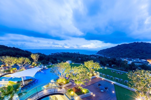 Gallery - Crest Resort & Pool Villas