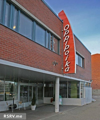 Gallery - Oppipoika