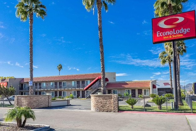 Gallery - Econo Lodge Inn & Suites Escondido Downtown