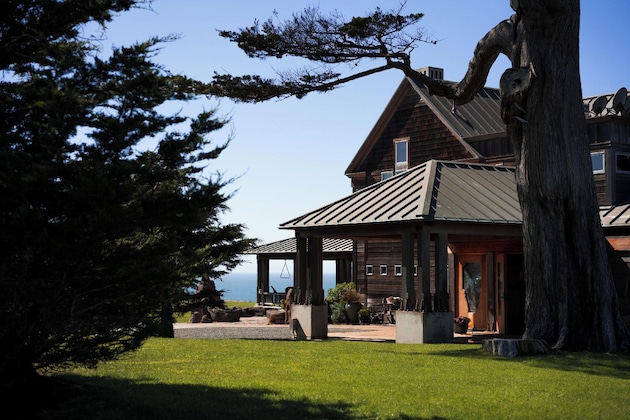 Gallery - The Inn At Newport Ranch