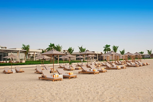 Gallery - Al Zorah Beach Resort