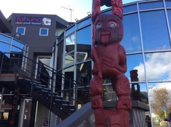 Gallery - Tahuna Pod Hostel