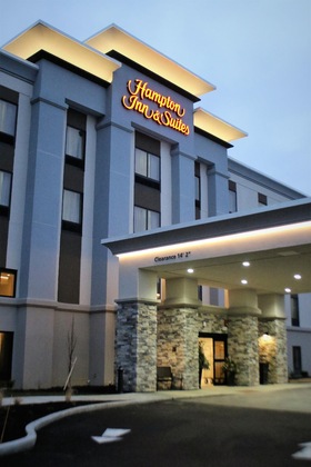 Gallery - Hampton Inn & Suites Alliance