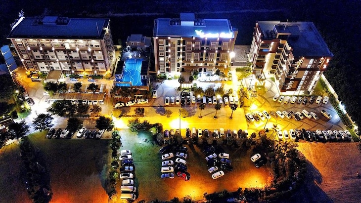 Gallery - The Contrast I Hotel