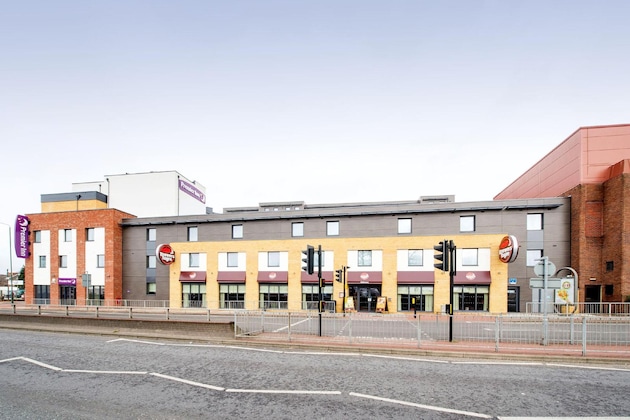Gallery - Premier Inn London Bexleyheath