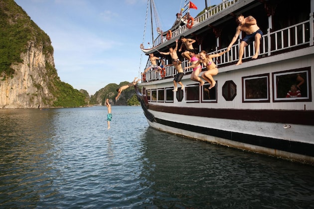 Gallery - Halong Royal Palace Cruise