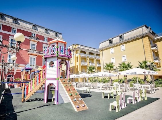 Gallery - Hotel Continental