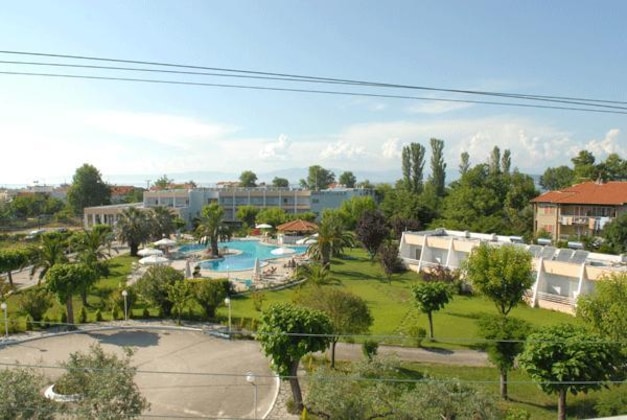 Gallery - Alexander Beach Hotel