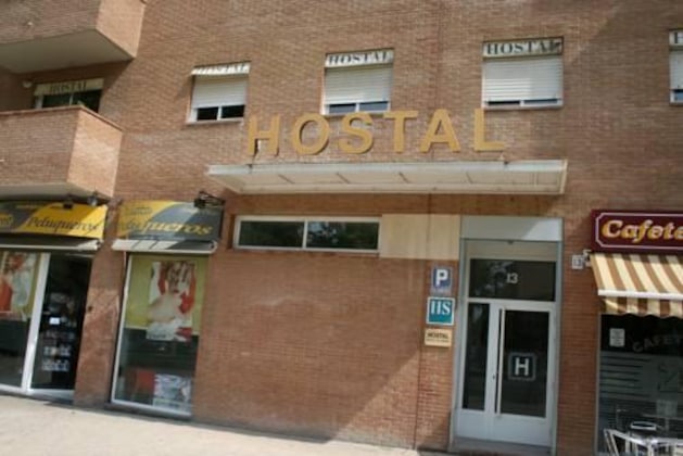 Gallery - Hostal Puente De Piedra