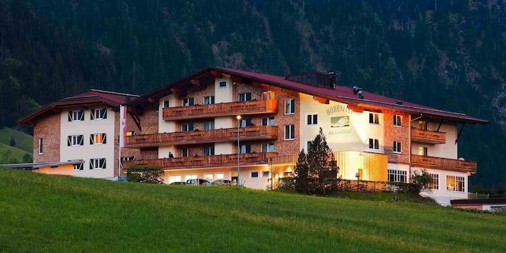 Gallery - Hohenfels**** Das Genusshotel