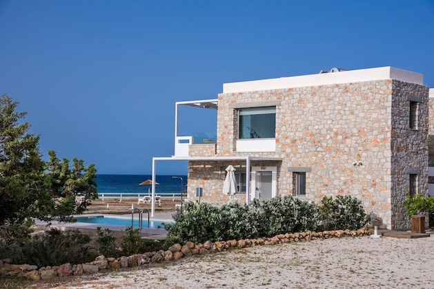 Gallery - Cedar Bay Beachside Villas