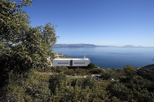 Gallery - Sea View Maisonette Schinias