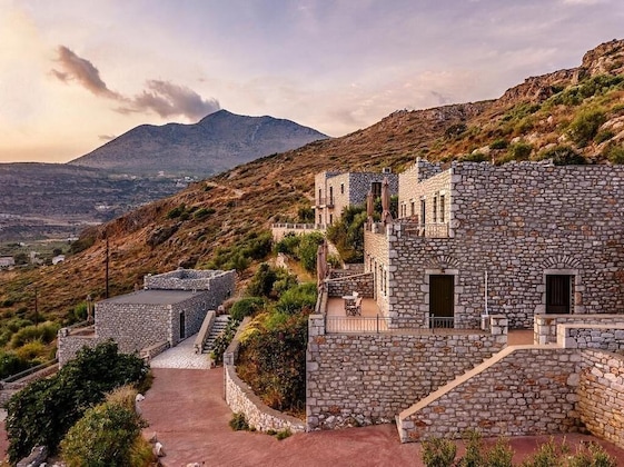 Gallery - Onar Mani Suites