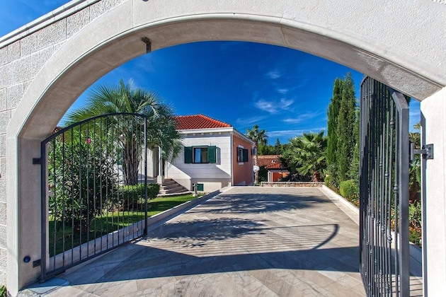 Gallery - Villa Rasotica