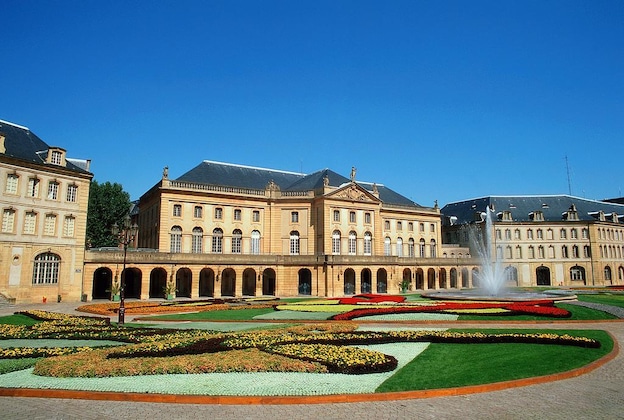 Gallery - Hotelf1 Metz Centre Devant Les Ponts