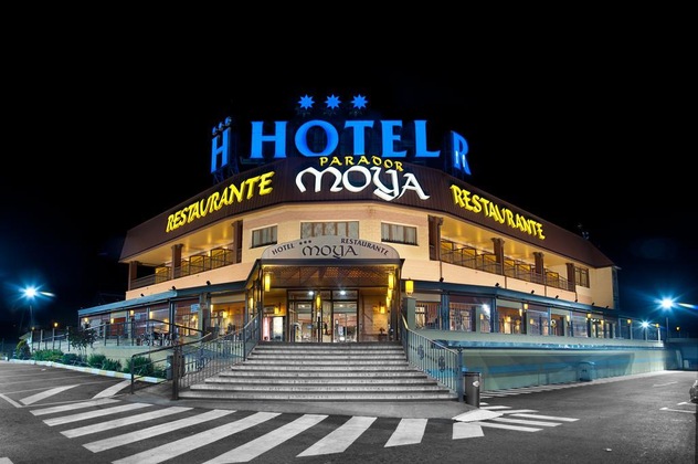 Gallery - Hotel Moya