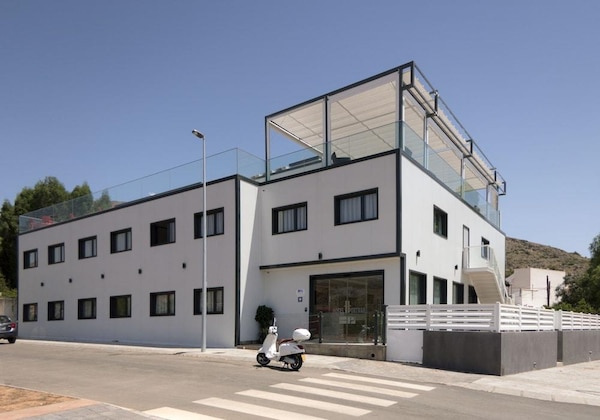 Gallery - Hotel Portmán