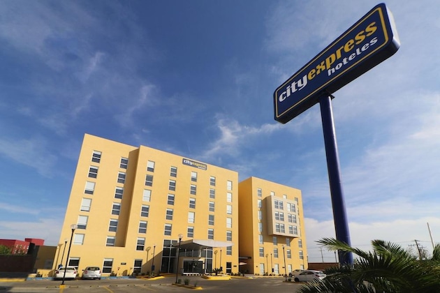 Gallery - City Express By Marriott Piedras Negras