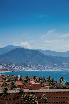Gallery - Fiesta Inn Puerto Vallarta Isla