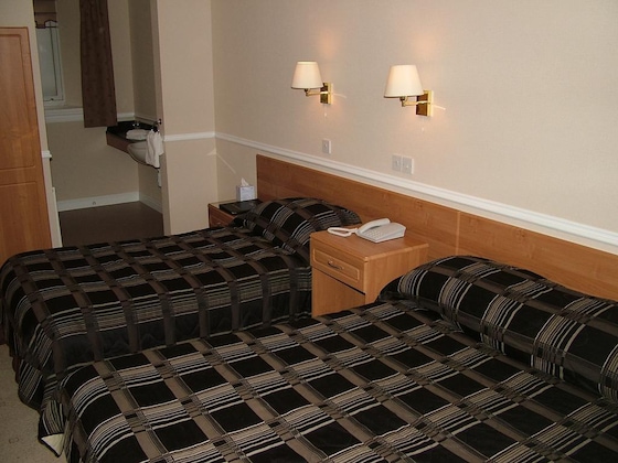 Gallery - The Ferry Inn