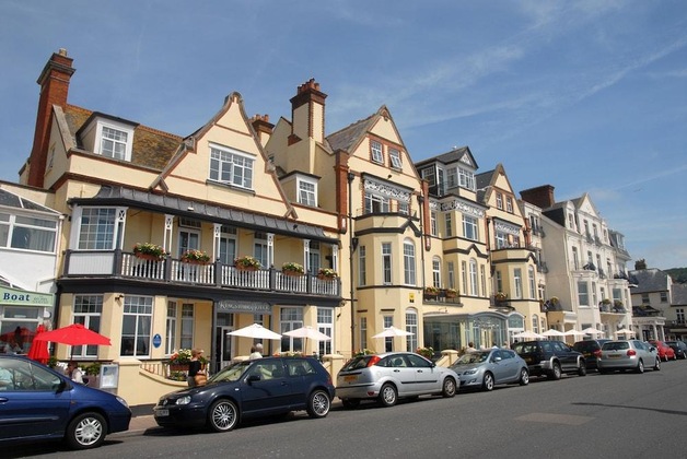 Gallery - The Kingswood Hotel