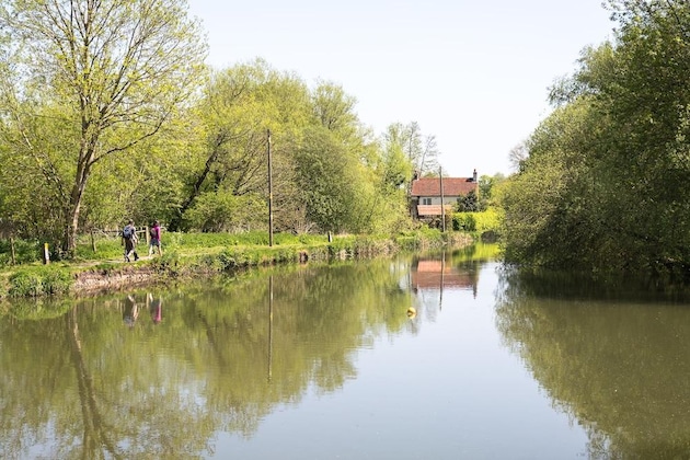 Gallery - The Dundas Arms