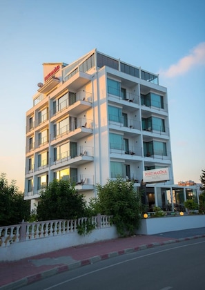 Gallery - Port Marina Hotel
