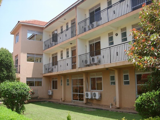 Gallery - Acholi Inn