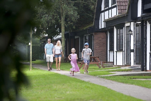 Gallery - Tolroy Manor Holiday Park