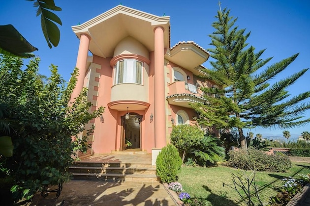 Gallery - Cubo's Villa Elisabeth