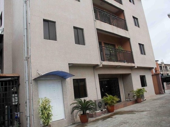 Gallery - Ed Scob Suites Limited