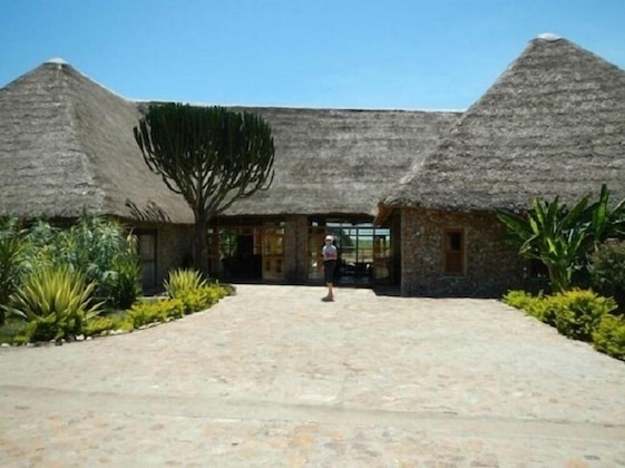 Gallery - Ihamba Lakeside Safari Lodge