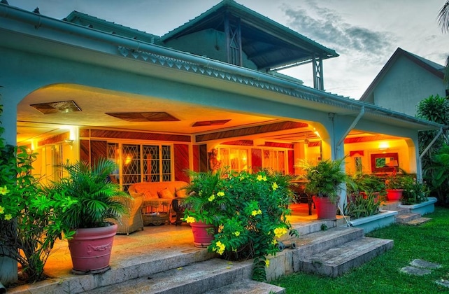 Gallery - Ocean Beach Villa