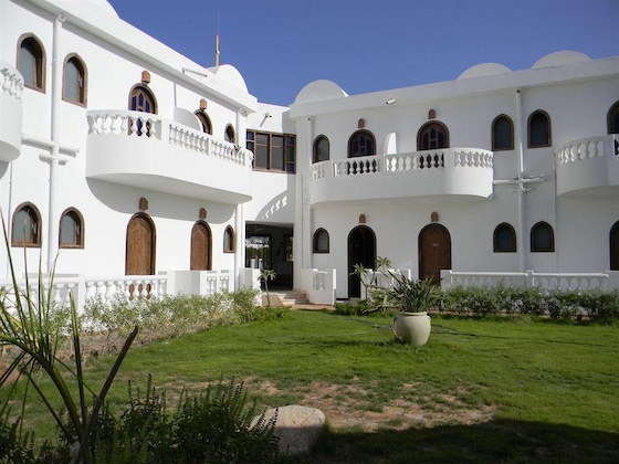 Gallery - Blue Beach Club Apartment