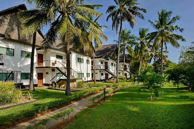 Gallery - Mnarani Beach Club