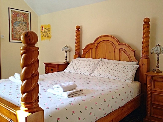 Gallery - Cashel Town Center Inn