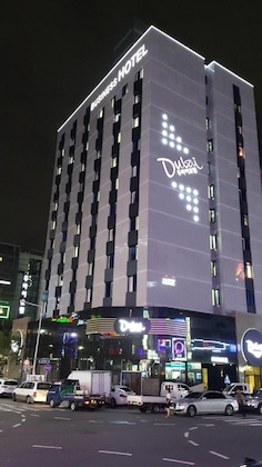 Gallery - Dubai Hotel Gwangju