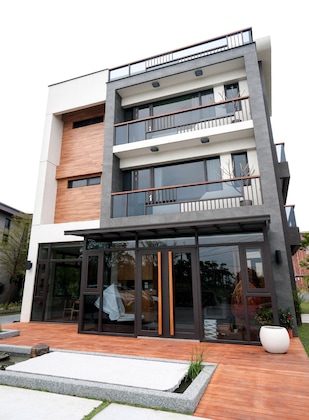 Gallery - Sunny Stream Villa