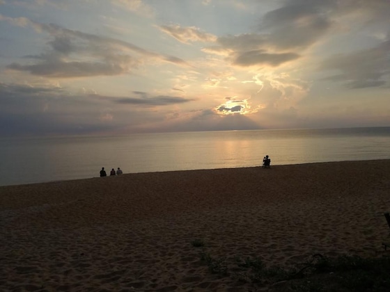Gallery - Al-Safina Kijal Beach Resort