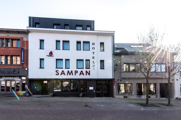 Gallery - De Sampan