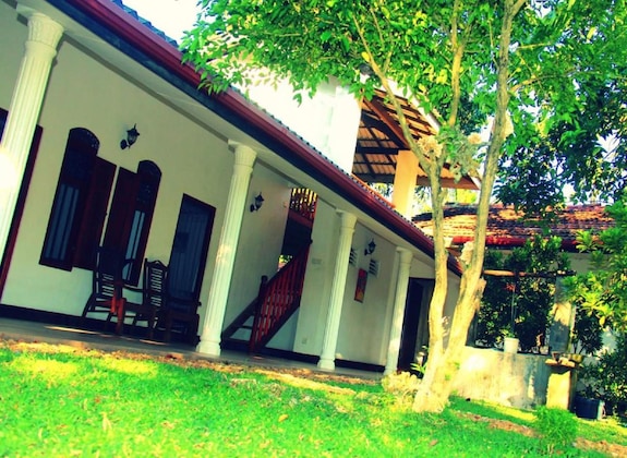 Gallery - Aragorn Villa