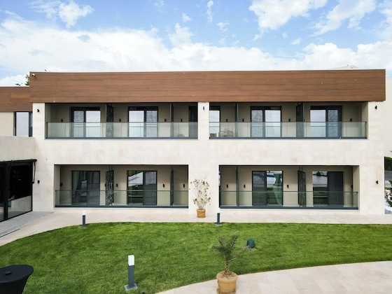 Gallery - Belinda Hotel