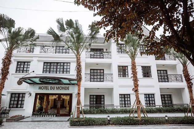 Gallery - Hotel Du Monde