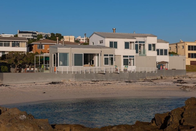 Gallery - Bokkombaai