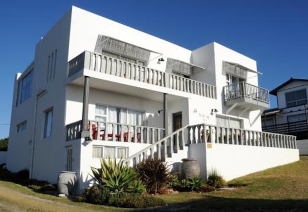 Gallery - The Bay Lodge