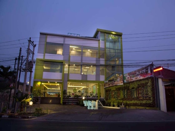 Gallery - Fresh Hotel Sukabumi