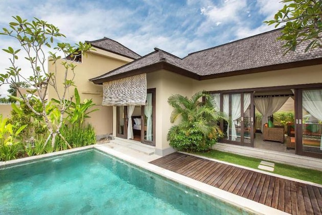 Gallery - The Reika Villas