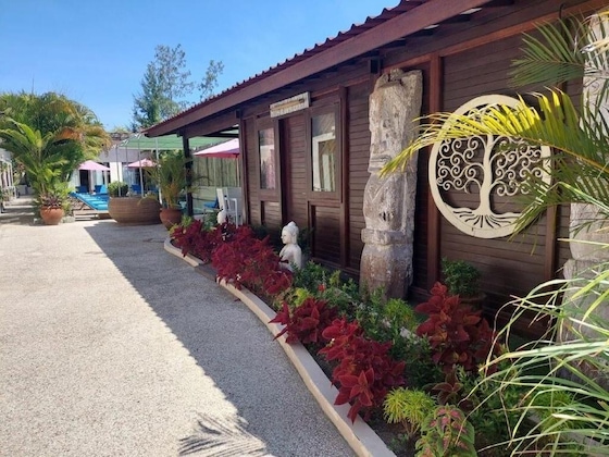 Gallery - Kura Kura Beach Resort