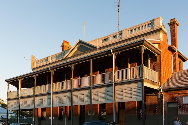Gallery - Dukes Inn Northam